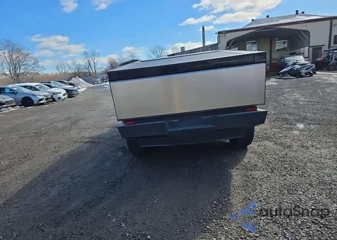 2024 Tesla Cybertruck z USA, uszkodzony, nr VIN 7G2CEHED7RA048483